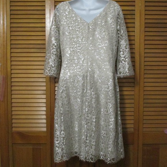 Calvin Klein Dress Feminine lacy tan/beige with stretch like new size 10 - Picture 10 of 10